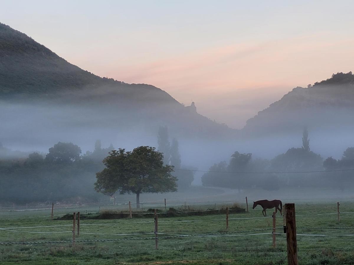 Mas De Reilhanette Montbrun-les-Bains Exteriér fotografie