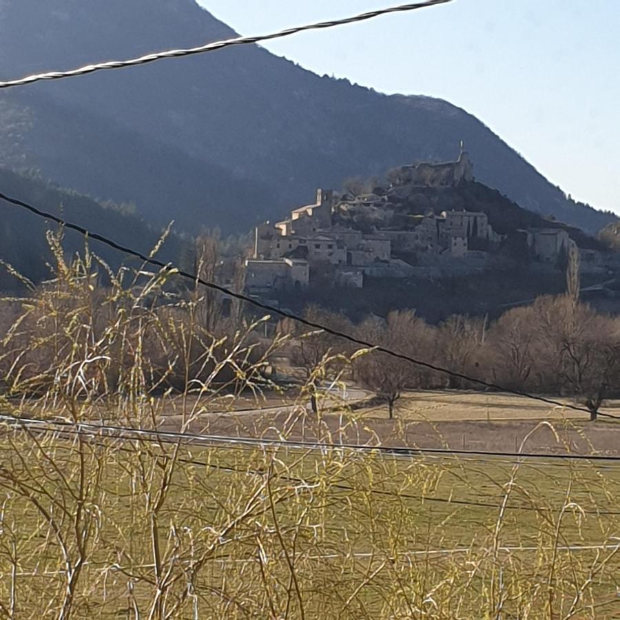 Mas De Reilhanette Montbrun-les-Bains Exteriér fotografie