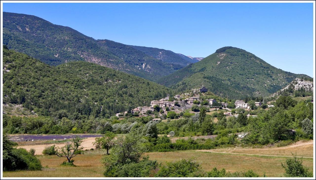 Mas De Reilhanette Montbrun-les-Bains Exteriér fotografie
